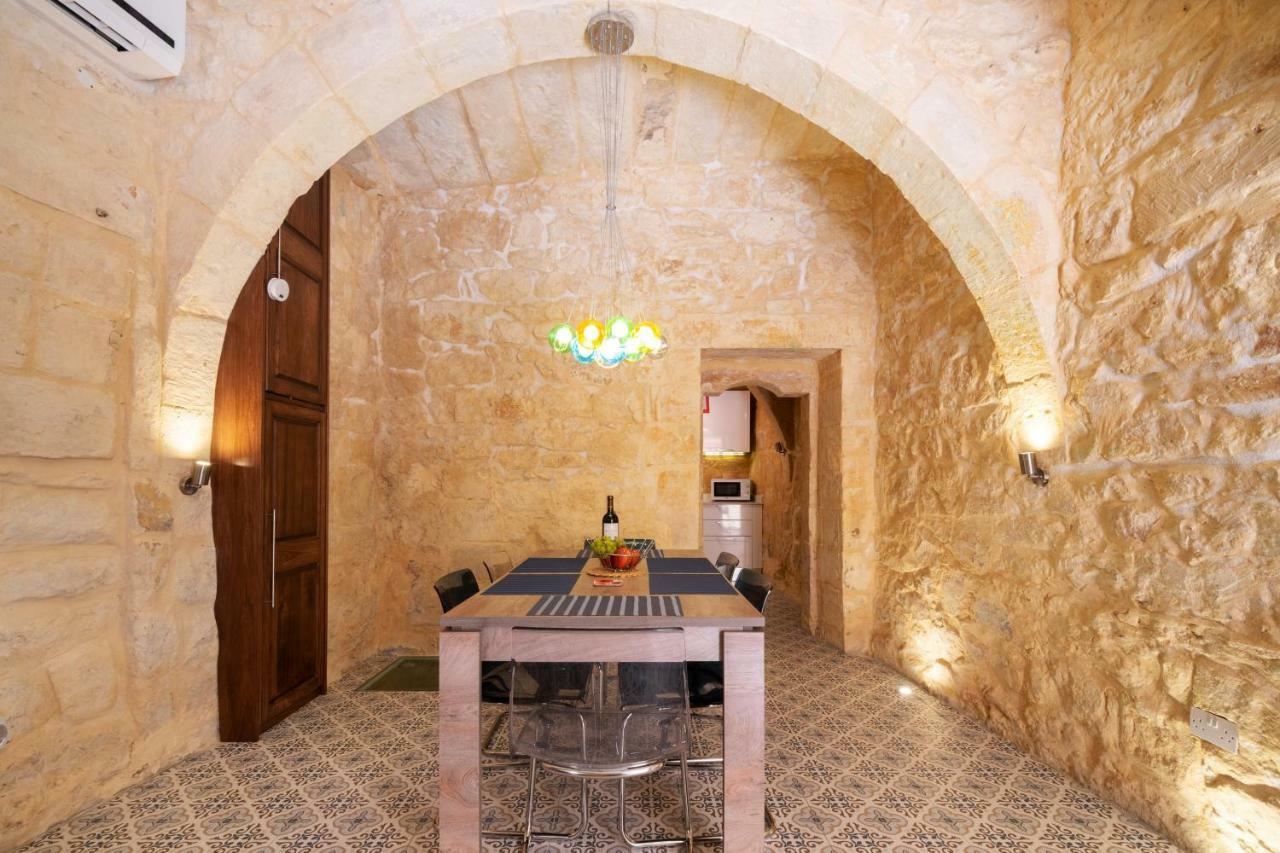16 Lettings - Charming Character House Villa Биргу Екстериор снимка